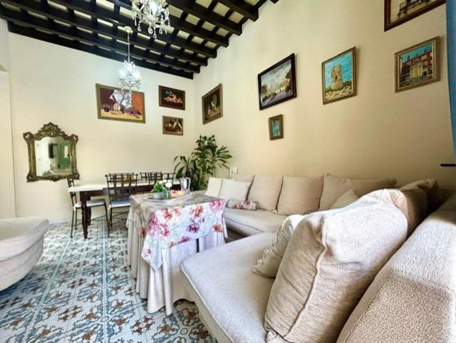 Gatu Casa Lola , " Preferente Mayores De 25 Anos Y Familias " El Puerto de Santa Maria Bagian luar foto