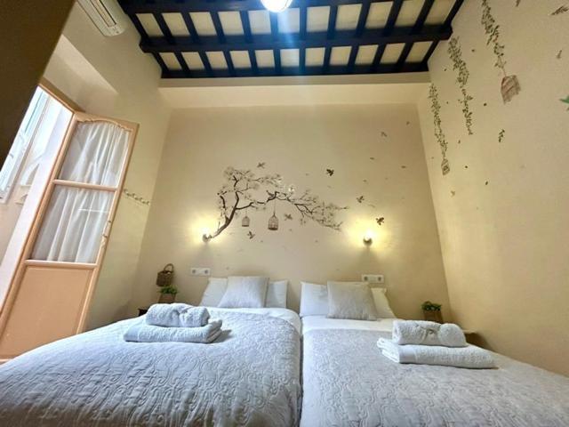 Gatu Casa Lola , " Preferente Mayores De 25 Anos Y Familias " El Puerto de Santa Maria Bagian luar foto